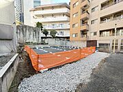 「新宿」駅まで徒歩6分の立地。是非お気軽にお問い合わせください。