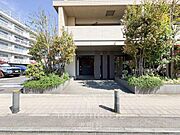 内装プラン作成中です複数路線利用可主要駅へのアクセス良好ペット飼育相談可24時間ゴミ出し可宅配ボックス設置