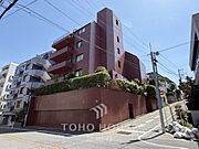 新規リノベーション(26年3月完工)14.61m2の専用庭付き住戸♪是非お気軽にお問い合わせください。