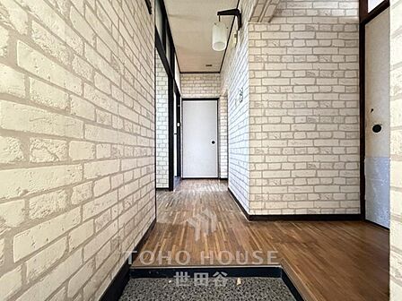 最上階・角部屋、陽当たり良好◎2駅利用可能。是非お気軽にお問い合わせください。