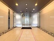 新規リノベーション(26年7月完工)角部屋住戸、駅まで徒歩8分です。是非お気軽にお問い合わせください。