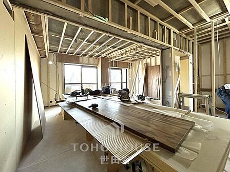 リノベーション物件です。3階部分、南向き。新耐震基準マンション。是非お気軽にお問い合わせください。