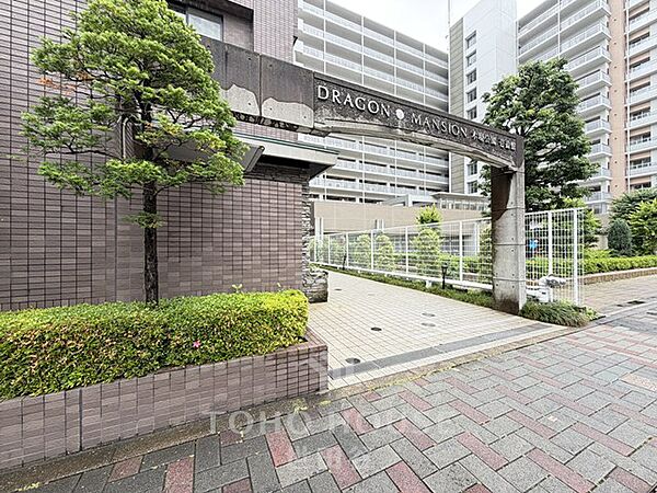 エントランスを拡大表示