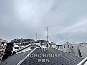 令和5年築、駐車2台可。デッドペースが少なく、ゆとりのある設計。是非お気軽にお問い合わせください。