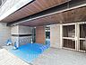 エントランス：2026年5月築。新築未入居マンションです。駅まで徒歩4分の立地。是非お気軽にお問い合わせください
