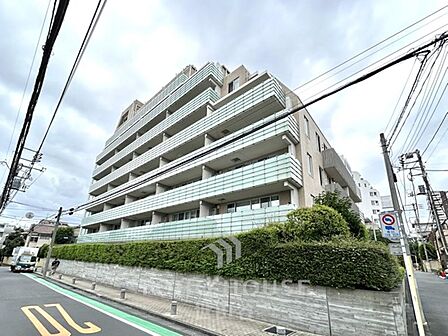 新規リノベーション(26年8月完工)仕様設備充実。ペット飼育相談可。是非お気軽にお問い合わせください