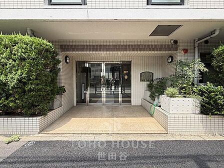 リノベーション物件です。エアコン1台付き。南向き・ペット飼育相談可。是非お気軽にお問い合わせください。