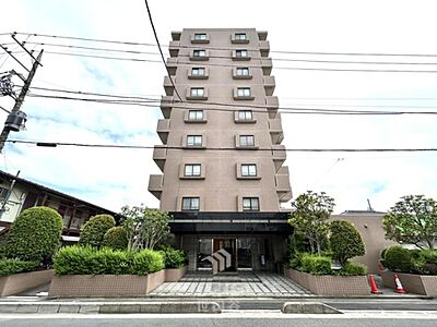 外観:閑静な住宅地。室内大変綺麗にお使いです。ペット飼育相談可。是非お気軽にお問い合わせください。 外観:閑静な住宅地。室内大変綺麗にお使いです。ペット飼育相談可。是非お気軽にお問い合わせください。