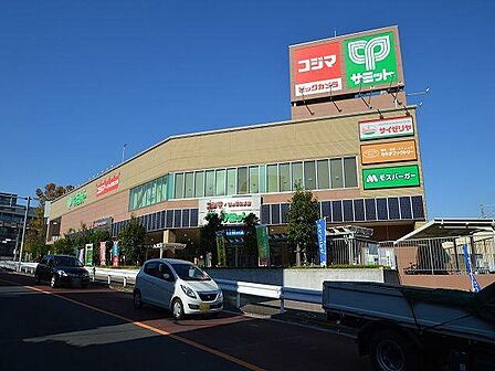 サミットストア成城店まで約617m