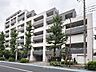 外観：22年築・総戸数81戸の大規模レジデンス。北東・北西角部屋です。ルーフバルコニー付き。是非お気軽にお問い合わせください