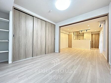 新規リノベーション(26年10月完工)南東向き・角部屋・駅まで徒歩6分・仕様設備充実・生活に便利な住環境