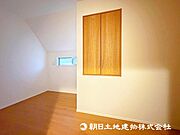 3階部分の納戸になります！大きめの荷物を多くお持ちでも安心ですね！