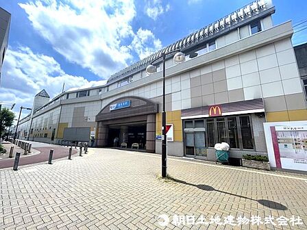 小田急線『喜多見駅』まで約1400m!