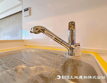 クリアな水が毎日使え、見た目にもスマートな浄水器一体型。