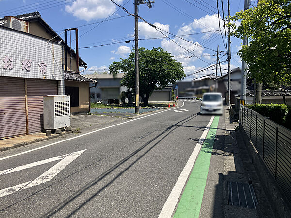 周辺を拡大表示