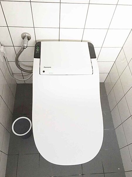 トイレを拡大表示