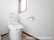 【トイレ】ちょっと一息つけるプラーベート空間だけど健康管理もしっかりチェック！