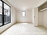 室内：【洋室】お手持ちの家具とも合わせやすいスタンダードな洋室です