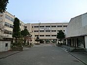 横浜市立舞岡中学校310ｍ