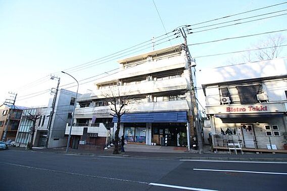 落ち着いたシッ...