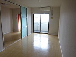 アルファライフ宇部中央町 603 6階2LDKの室内