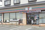 セブン-イレブン 船橋滝不動駅前店（約450ｍ）