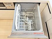食器洗浄機が後片付けをサポート！食事後の家族のくつろぎタイムをゆっくりもてます♪（2026年2月撮影）