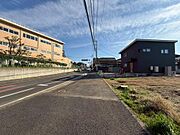 陽当りがよく明るい区画。（2026年4月撮影）