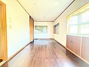 ひとりの時間をまったり過ごしたり、静かな環境で趣味に打ち込んだり、自分時間を快適に過ごすプライベートルーム。 （2026年1月撮影）