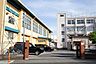 周辺：市川市立富美浜小学校（約600m）