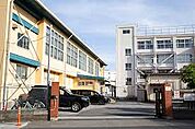 市川市立富美浜小学校（約600m）