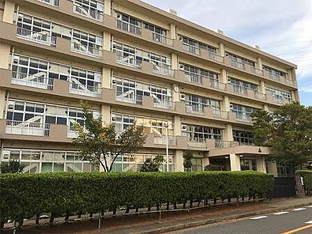 千葉市立小中台南小学校(約230m)