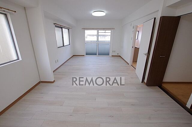 リビング/ダイニング セブンマンション 2階/-