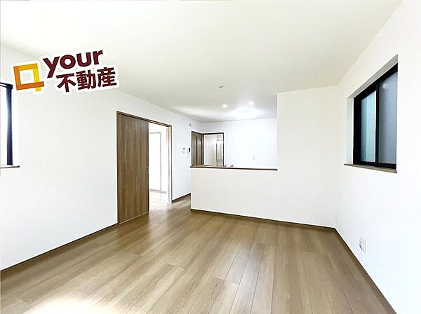 リビング/ダイニングを拡大表示
