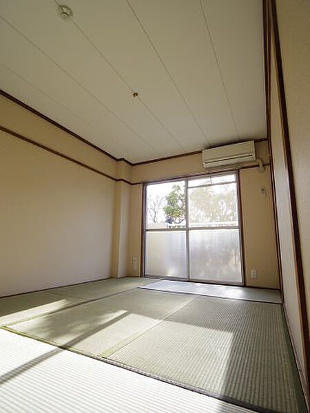 画像9:参考写真★南向きの和室です。陽当り良好です。