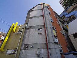 グレース・ラギ