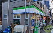 ファミリーマート西宮戸田町店 261m