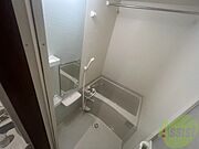 綺麗なバスルームで疲れも吹っ飛ぶ！