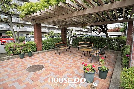 ■共用部の植木は手入れが行き届いています!■この物件が気になった方はお気に入り登録をお忘れなく!