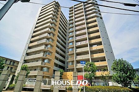 ■2026年4月リフォーム完成!■10階角部屋で気持ちいい眺めがずっと見れますよ♪■加島駅まで徒歩2分とアクセスも便利です◎■物件の詳細や内覧などお気軽にお問い合わせください!