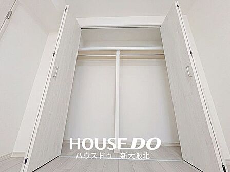 ■大容量のクローゼット!■お洋服はもちろん、小物や季節家電も収納できてお部屋がスッキリと片付きます!