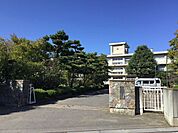 八戸市立小中野中学校 600m