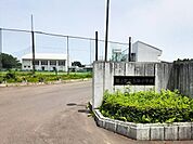 階上町立石鉢小学校 410m