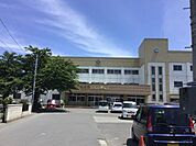 八戸市立青潮小学校 840m