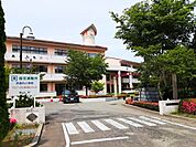 階上町立赤保内小学校 1240m