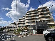 大規模マンションは、充実した共用施設と安心の管理体制で、快適な暮らしを提供する理想的な住環境です！