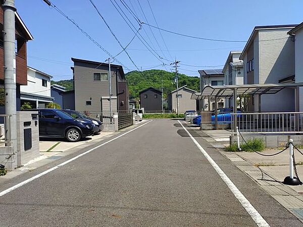 その他を拡大表示