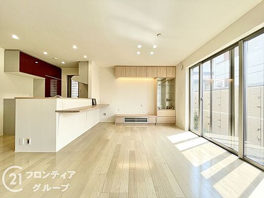 リビング/ダイニング 宇治市伊勢田町名木2丁目　中古一戸建て