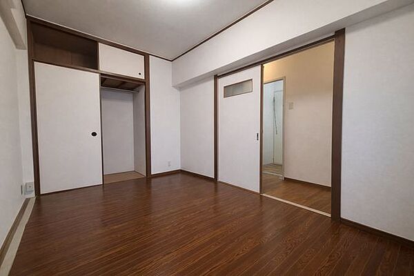 寝室