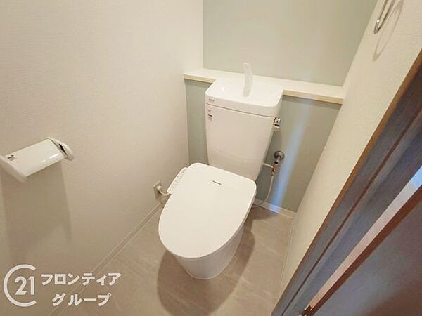 トイレを拡大表示
